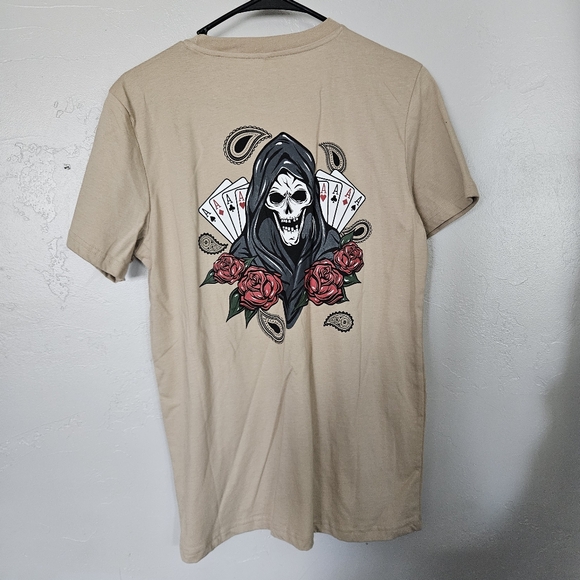 Taco Tuesday NWT Men's Small Beige Short Sleeve Graphic Tee Skull Roses Cards - Picture 1 of 5